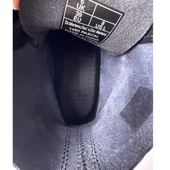 Dr. Martens 1460 Pascal Boots Wild Hearts Printed Womens US 8 Black Leather Pink - Picture 11 of 13